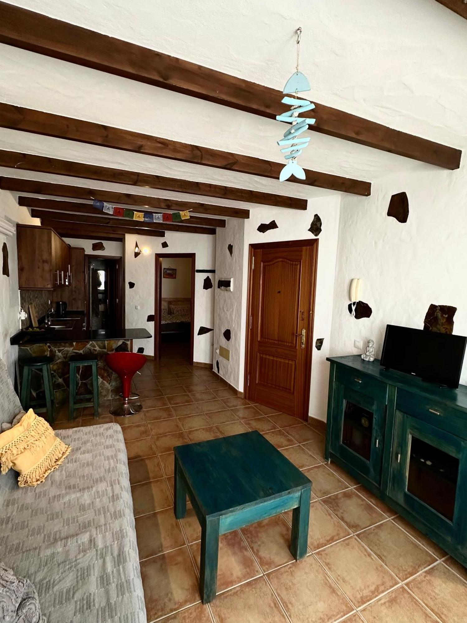 Casa Checa 3 *